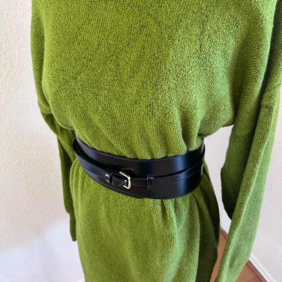 Oversized large sweater dress in light green tone SUPER COZY NEW/NEVER WORN⚡️ - Picture 3 of 10